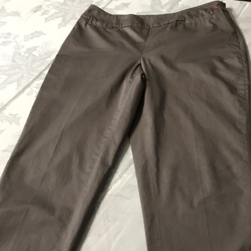 COLDWATER Creek~~Capris~💥💥